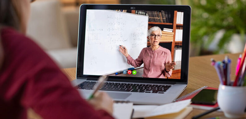 How and Why Virtual Classrooms Becoming Future of Learning